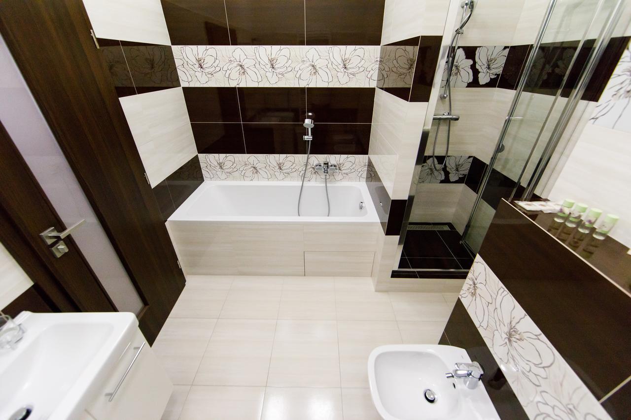Aplend City Apartments Na Vrsku Bratislava Buitenkant foto