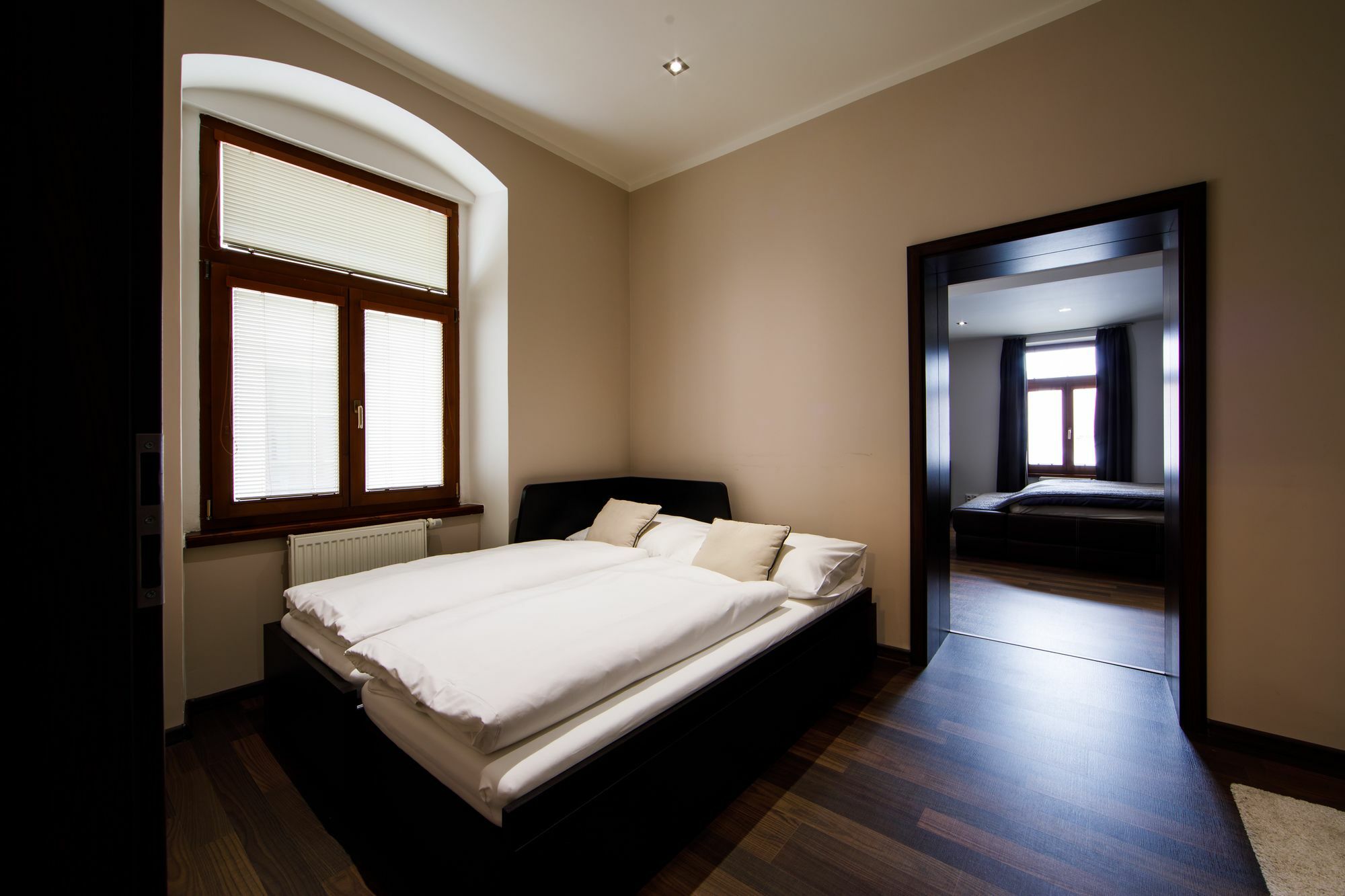 Aplend City Apartments Na Vrsku Bratislava Buitenkant foto